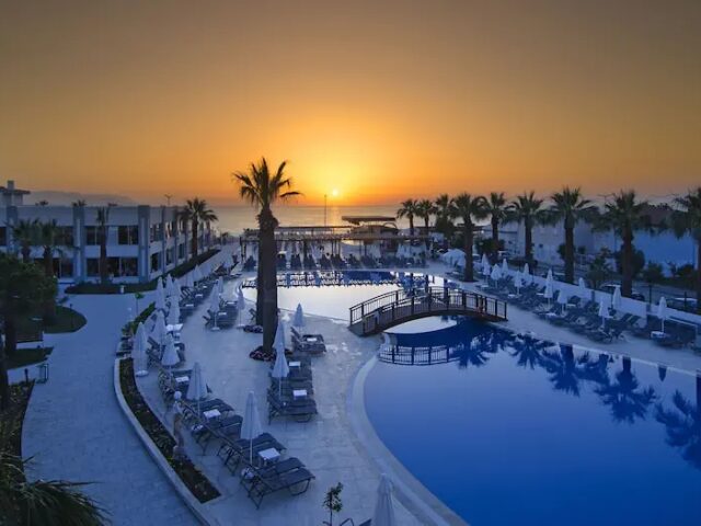 Palm Wings Beach Resort & SPA photo 0
