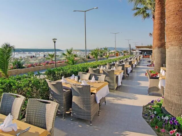Palm Wings Beach Resort & SPA photo 3