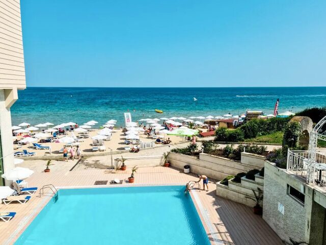 Bilyana Beach photo 3