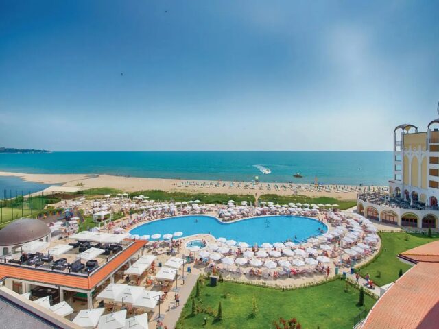 Alua Helios Bay