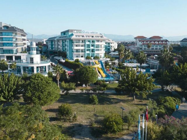 Seashell Resort & Spa photo 2