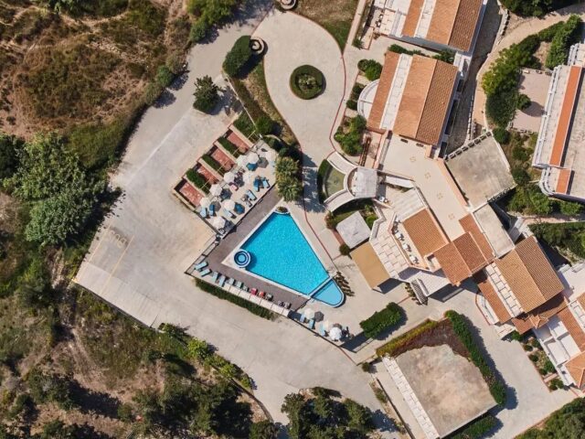 Belvedere Luxury Suites photo 2
