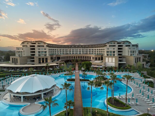 Kaya Palazzo Golf