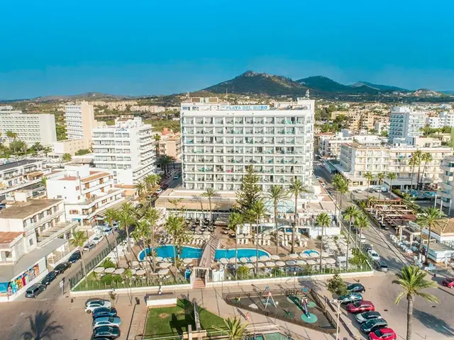 CM Playa del Moro photo 2