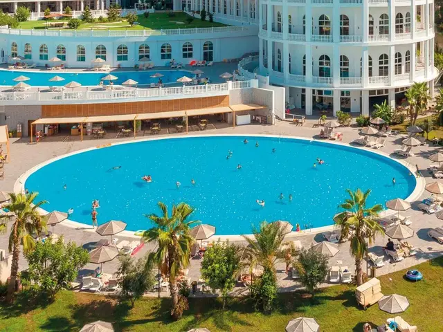 Defne Defnem photo 3