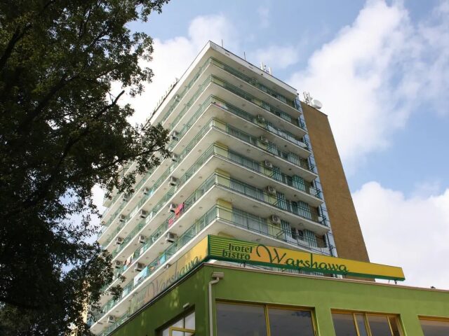 Sunny Warshawa photo 1
