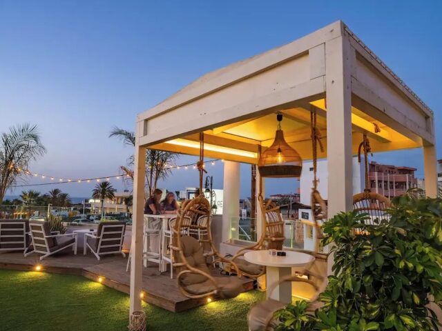 Kastro Beach Apartments photo 2