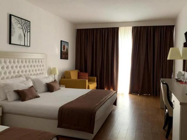 Hotel Bleart photo 1