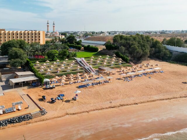 BM Beach Hotel photo 3