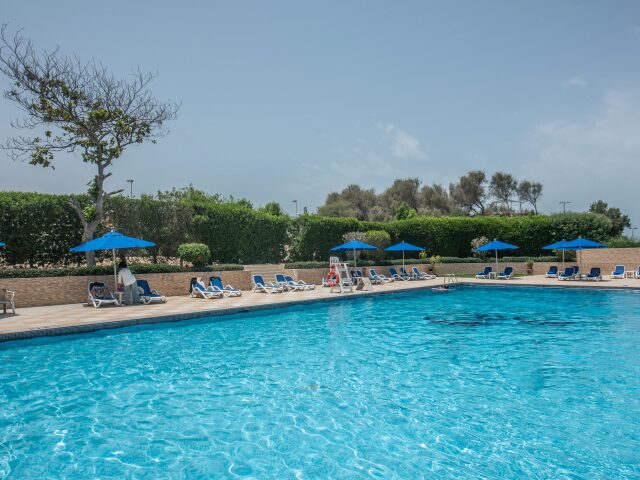 BM Beach Hotel photo 2