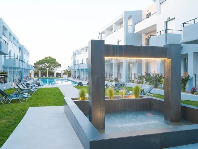 Sunrise Village photo 3