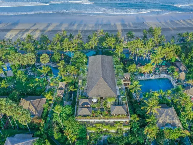Legian Beach photo 0