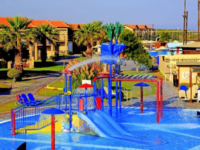 White Olive Marine Aquapark photo 1