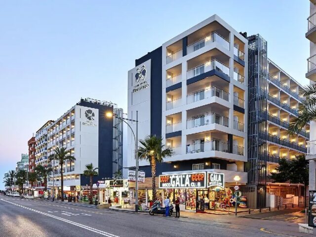 Gran Hotel Flamingo photo 0