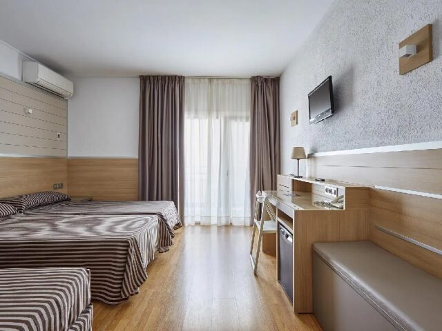 Gran Hotel Flamingo photo 3