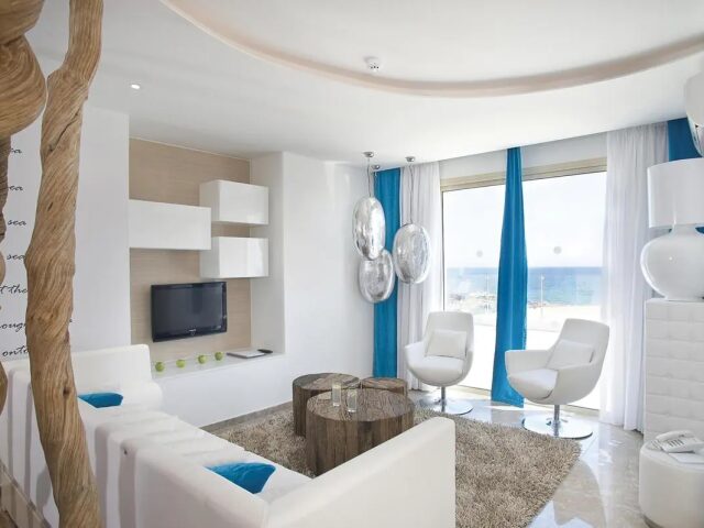 Althea Kalamies Luxury Villas photo 3