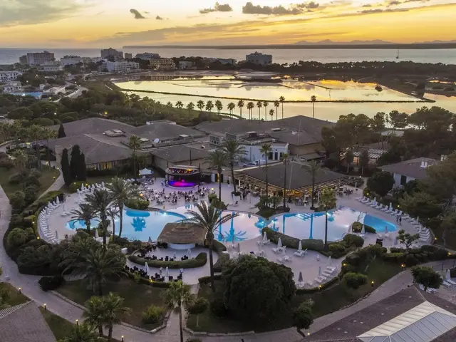 Blau Colonia Sant Jordi photo 3