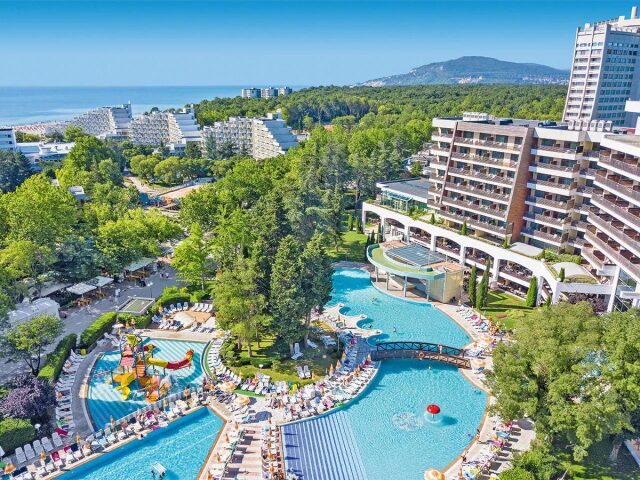 Flamingo Grand Hotel & Spa
