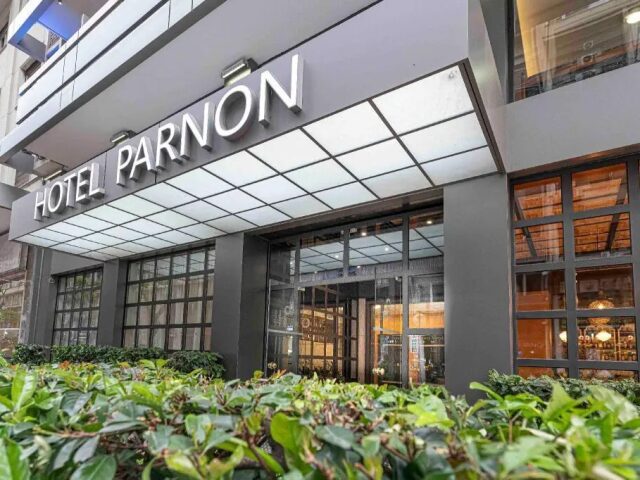 Parnon Hotel