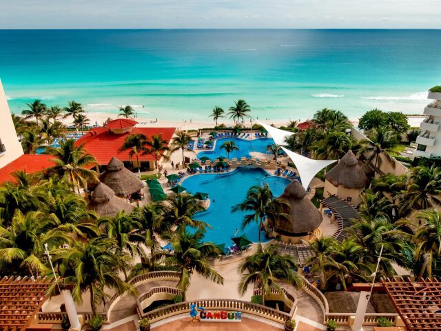GR Solaris Cancun