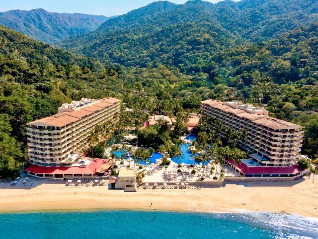 Barcelo Puerto Vallarta