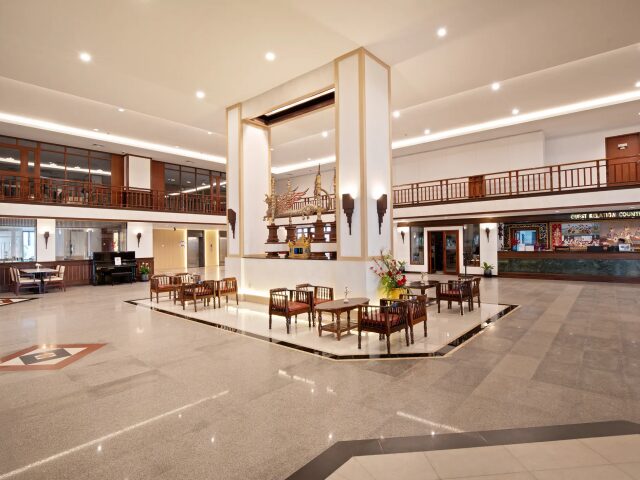 Jomtien Thani photo 2