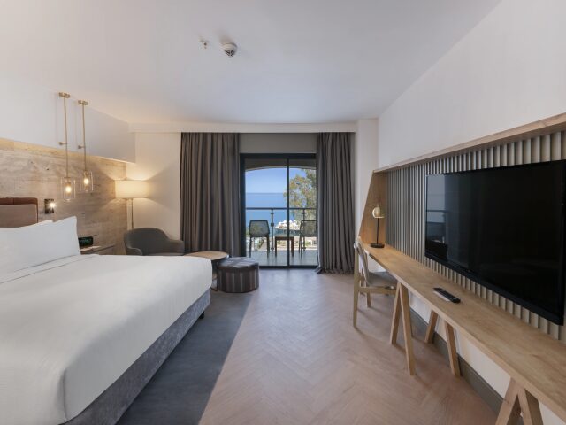 DoubleTree by Hilton Antalya Kemer photo 2