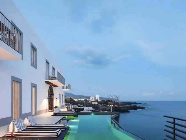 White Exclusive Suites & Villas photo 0