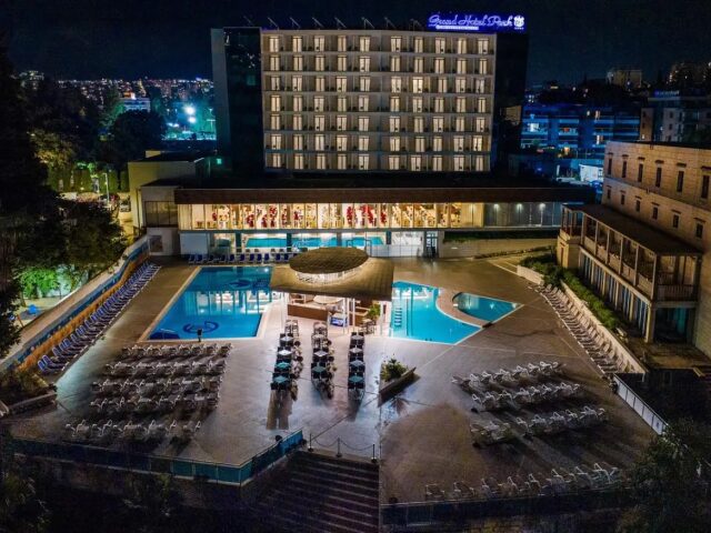 Grand Hotel Park photo 2