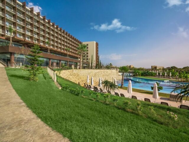 Concorde Luxury Resort photo 2