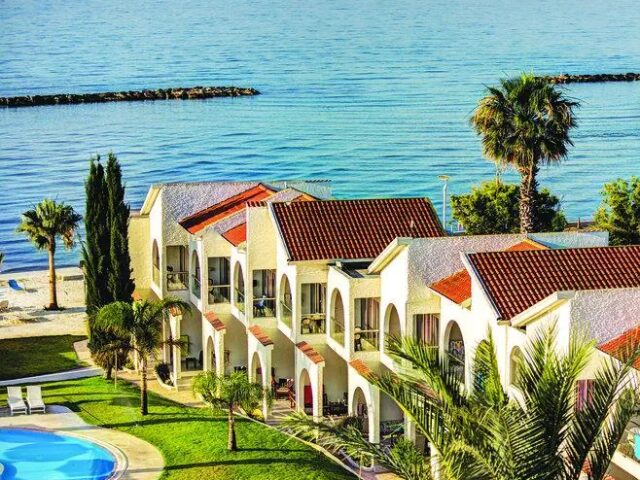 Radisson Beach Resort photo 0