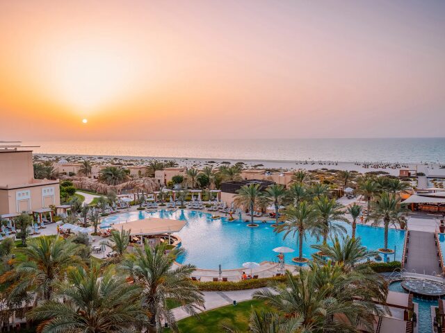 Saadiyat Rotana Resort photo 0