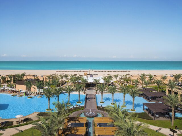 Saadiyat Rotana Resort photo 2