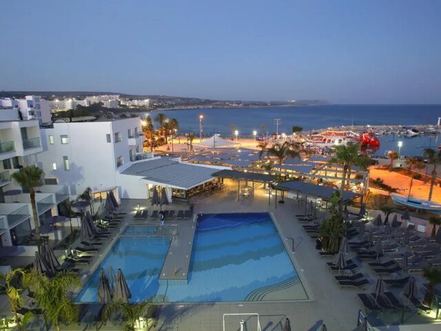 Limanaki Beach