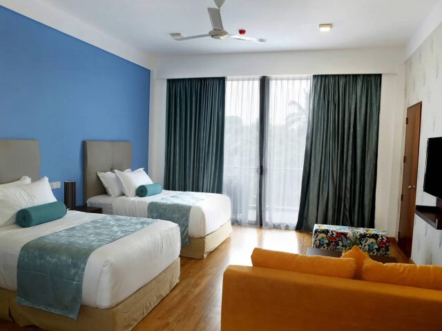 Club Waskaduwa Beach Resort & Spa photo 2
