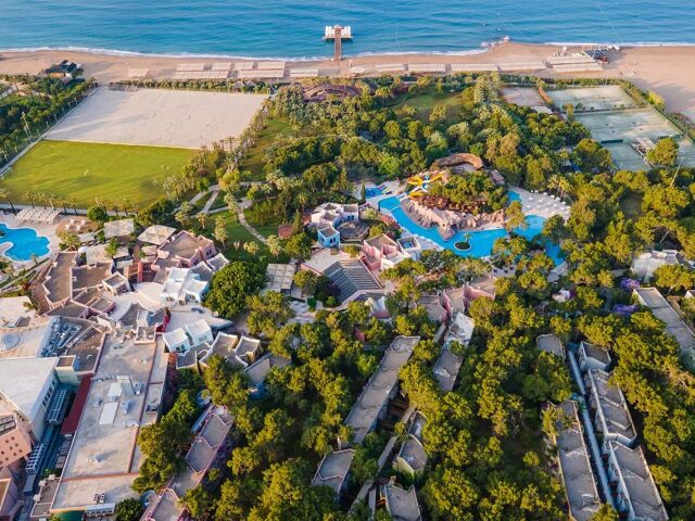 Blue Waters Club photo 0