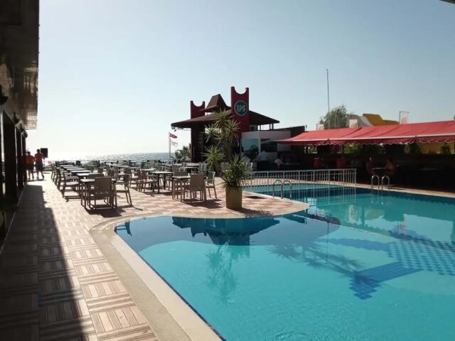 Aleria Belport Beach photo 3