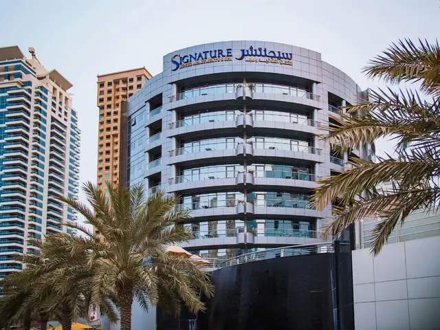 Signature Hotel Apartments & Spa Marina photo 0