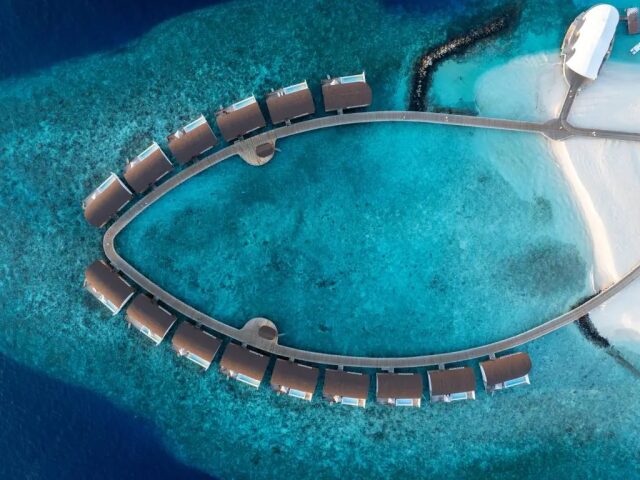 The Westin Maldives Miriandhooo Resort photo 3