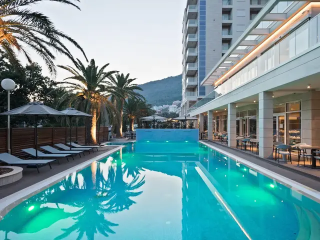 Ami Budva photo 1