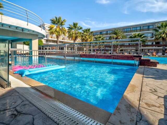 All Senses Ocean Blue Seaside Resort photo 0