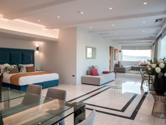 Athenaeum Grand Hotel photo 0