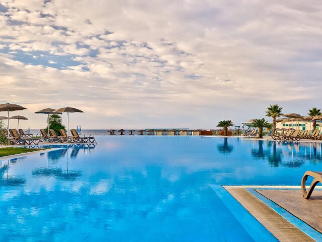 Montenegro Beach Resort photo 2