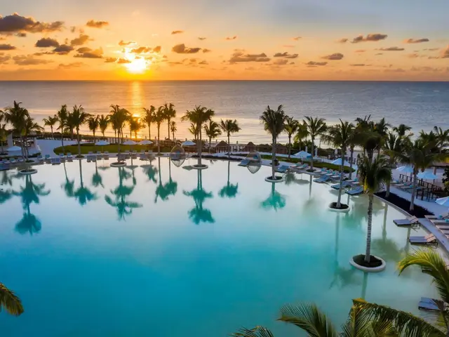 Haven Riviera Cancun Resort photo 0