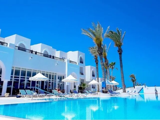 Al Jazira Beach photo 3