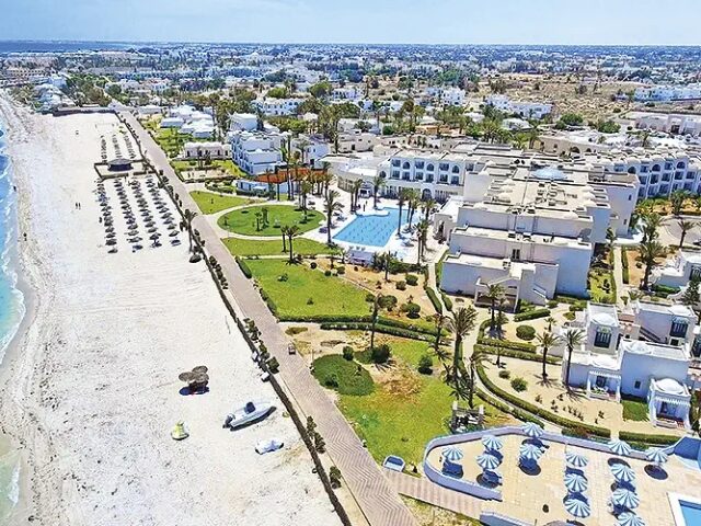 Al Jazira Beach