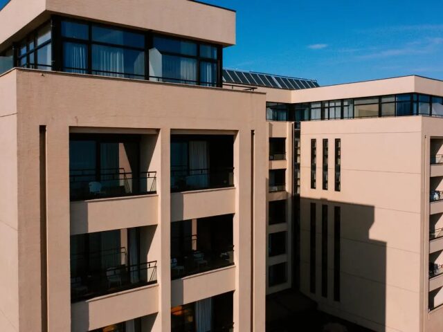 Royal G Hotel photo 0