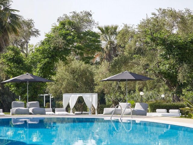 Mr & Mrs White Corfu