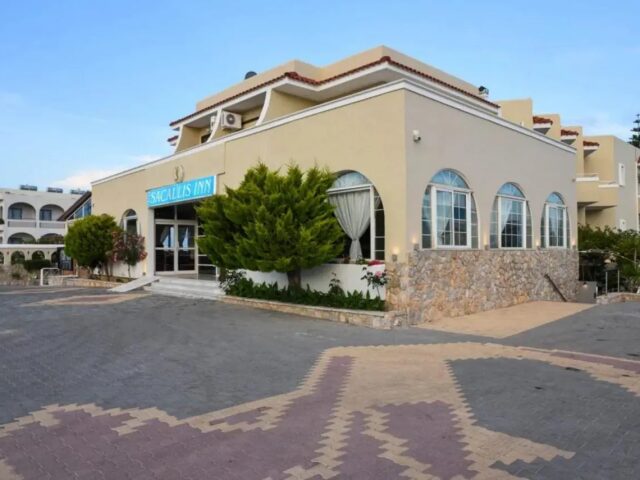 Sacallis Inn Beach