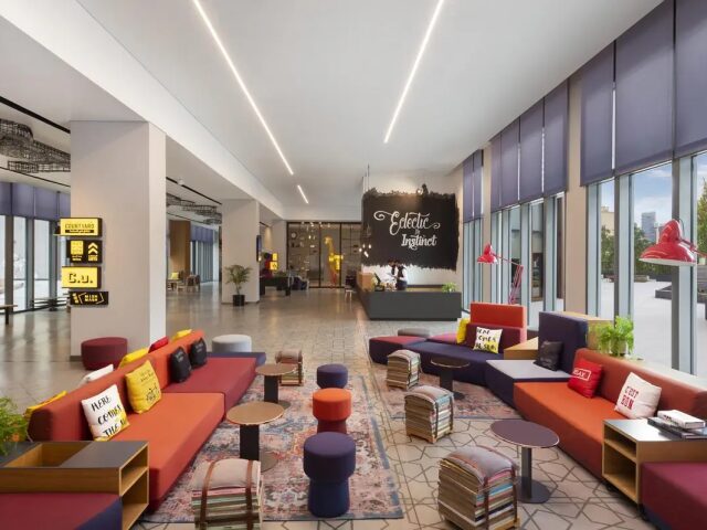 Hampton by Hilton Dubai Al Seef photo 1
